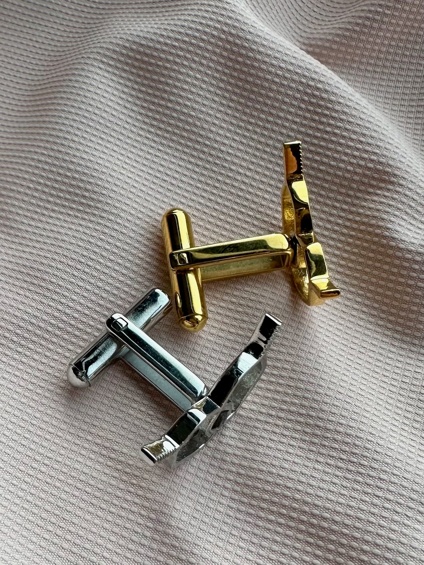 Courtside Cufflinks - Pickleball Cufflinks
