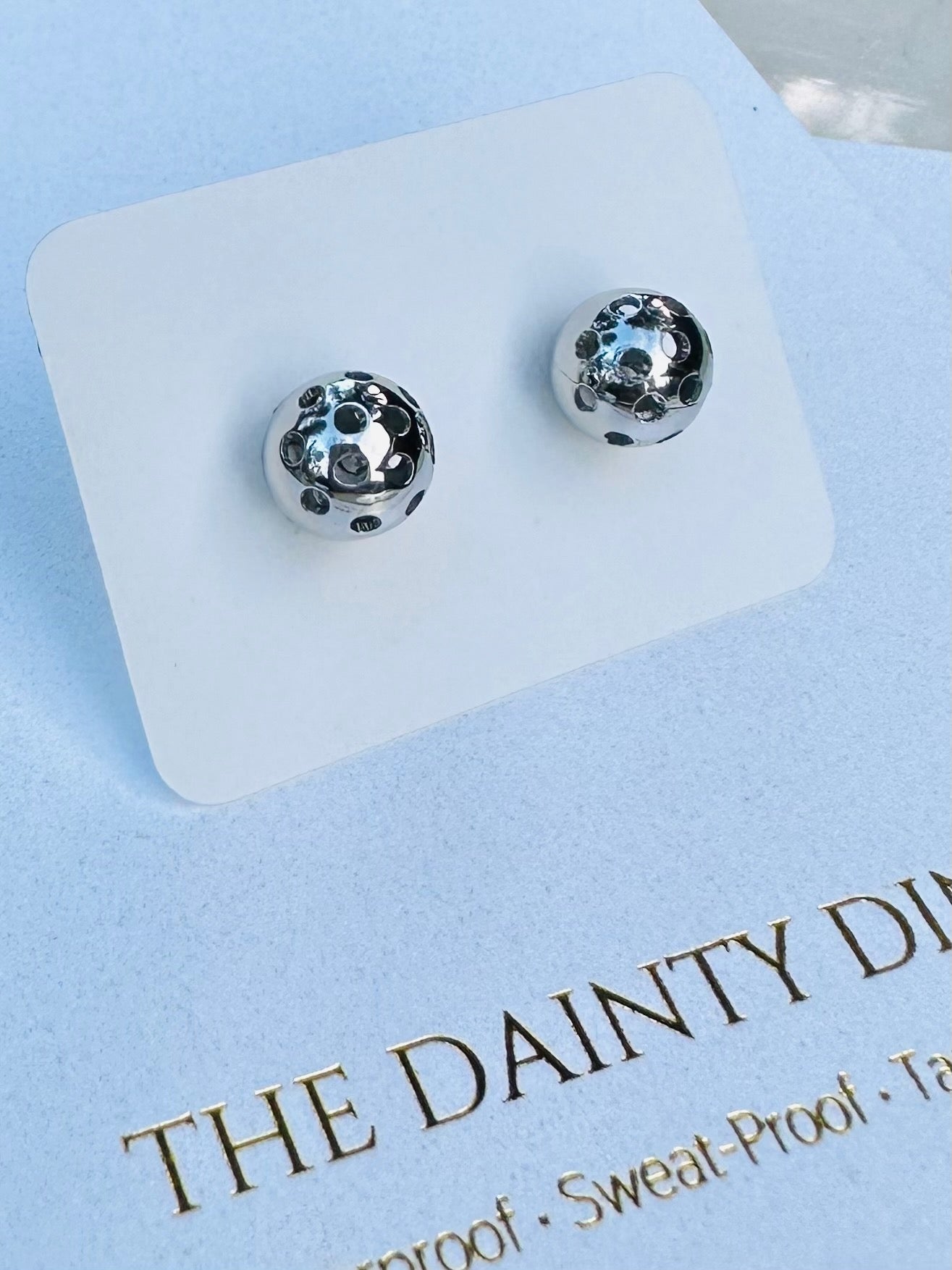 The Erne Earrings - Pickleball Earrings